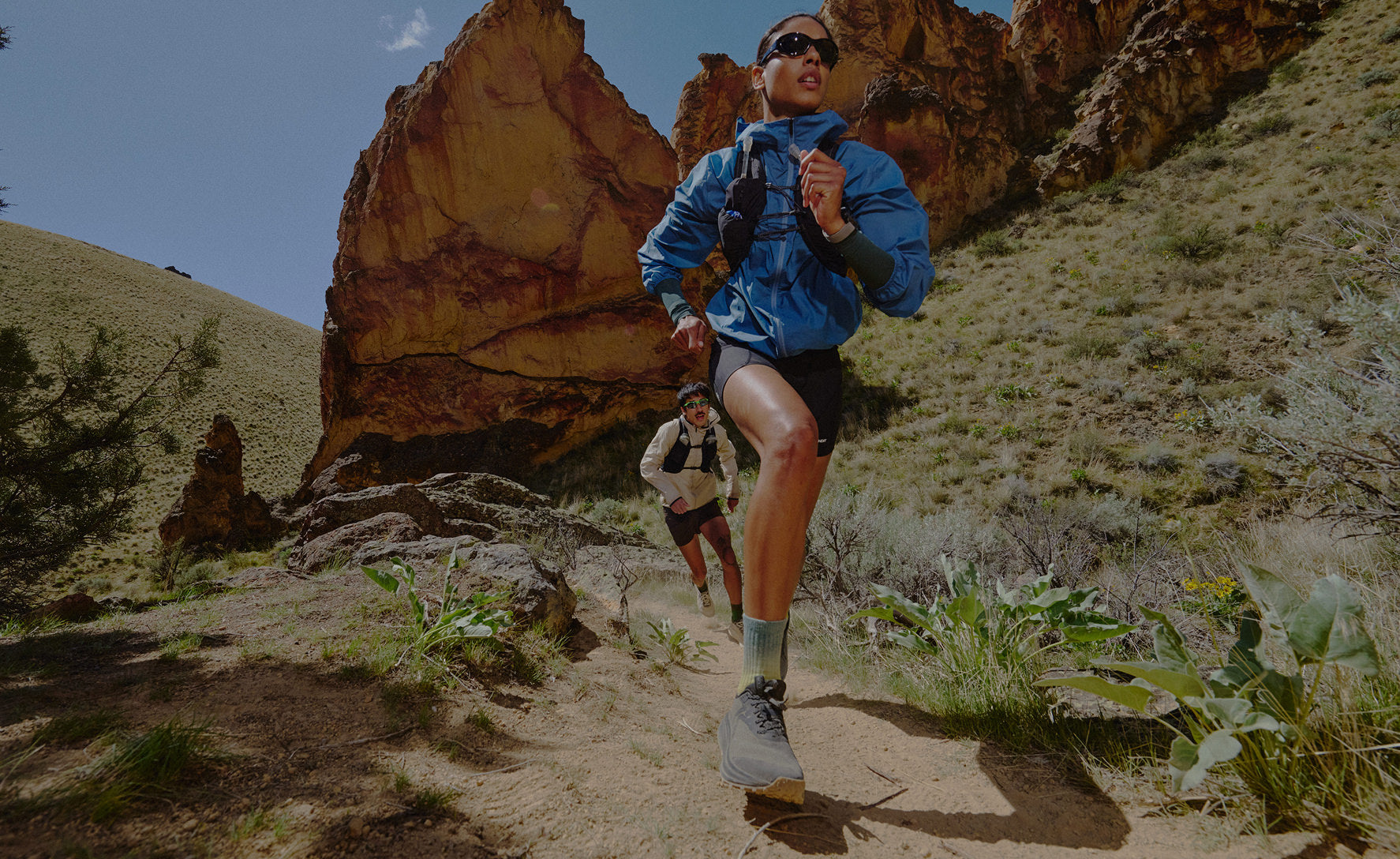 Women's Roam Trail Running Shoe | Warm Taupe/Cork - Image 7