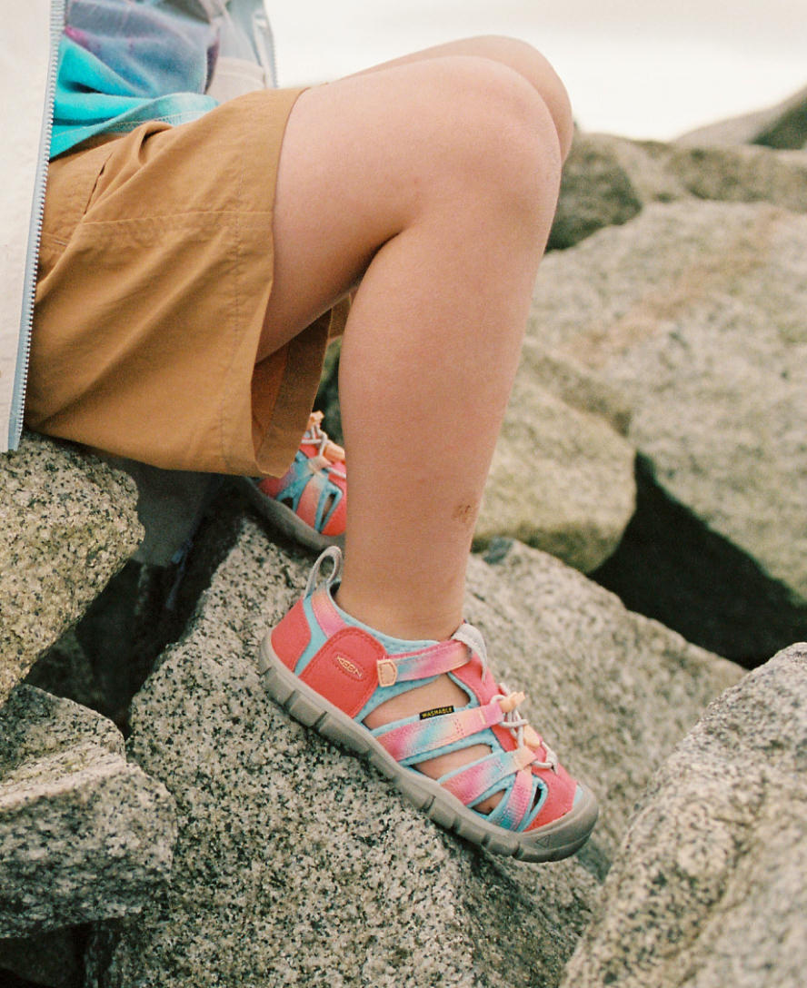 Big Kids' Seacamp II CNX | Coronet Blue/Hot Pink - Image 9