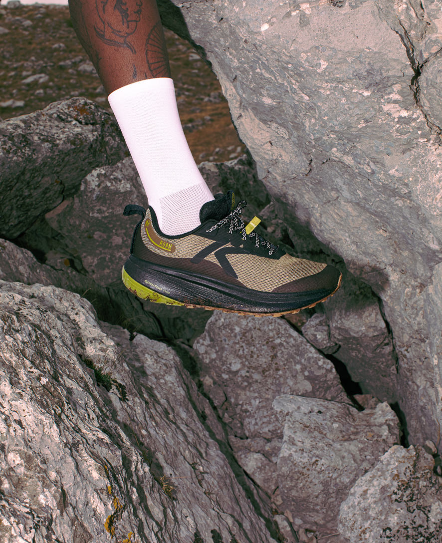 Men's Roam Trail Running Shoe | Naval Academy/Symphonic Sunset - Image 8