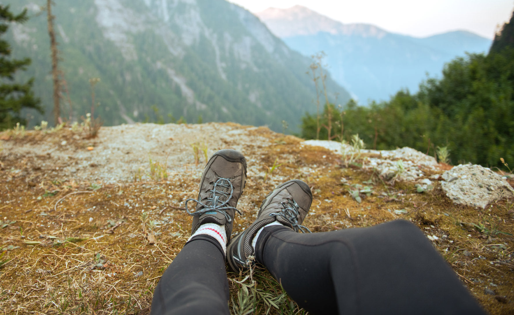Women's Targhee III Waterproof | Weiss/Boysenberry - Image 6